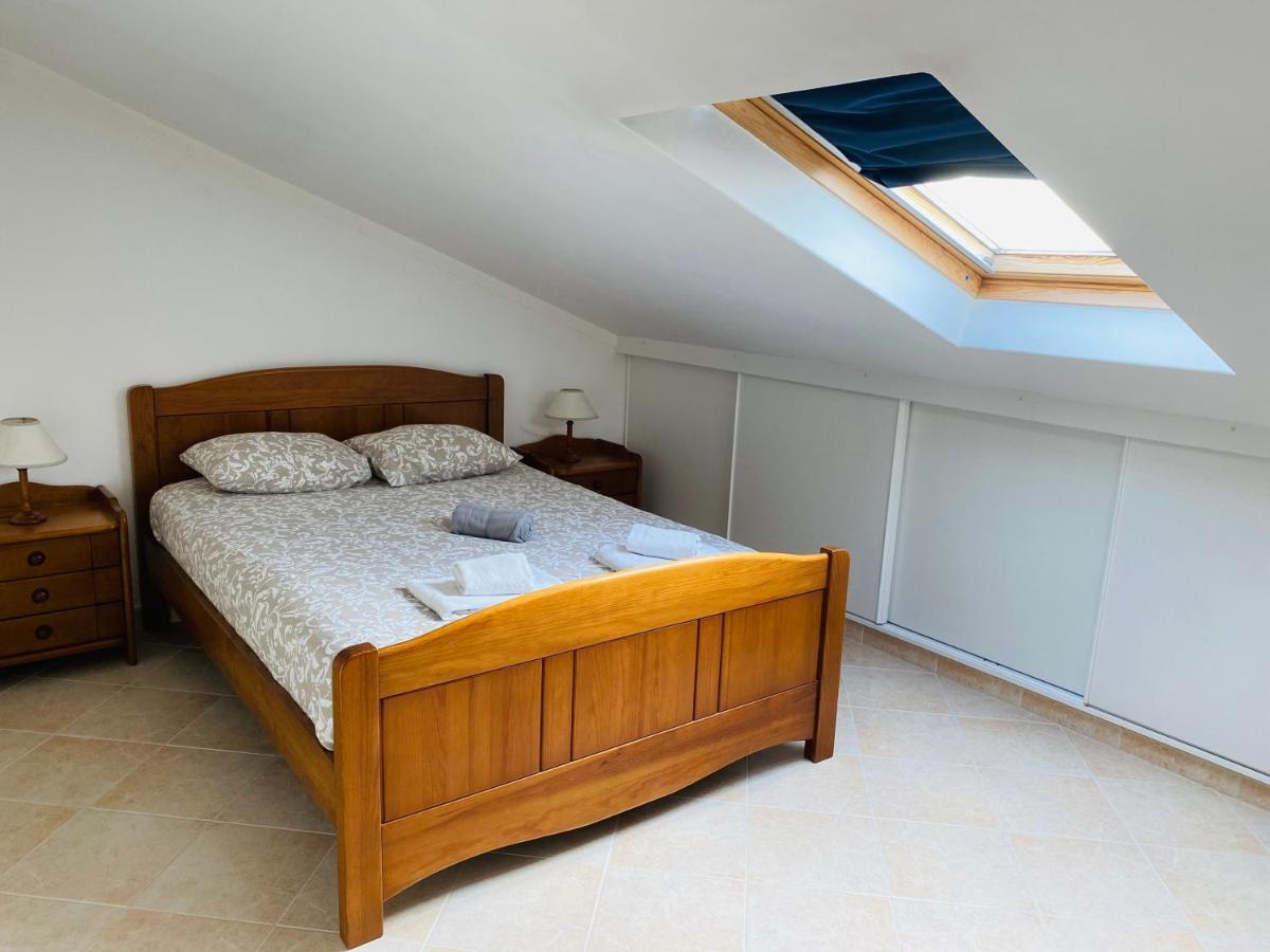 Swordfish Beach Apartment เปนิช ภายนอก รูปภาพ