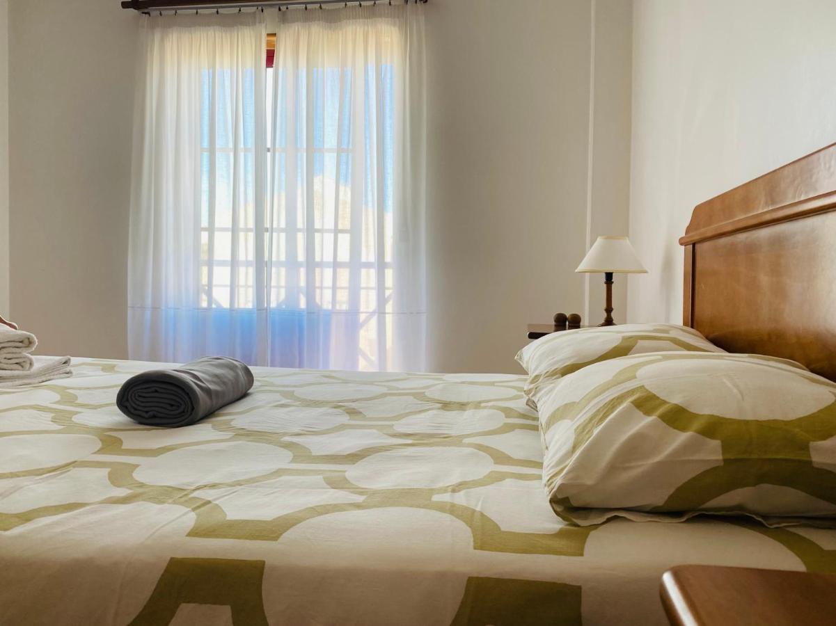 Swordfish Beach Apartment เปนิช ภายนอก รูปภาพ